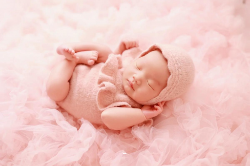 平凉宝宝下巴后缩